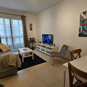 Casa Blanca-parking Gratis Apartamento